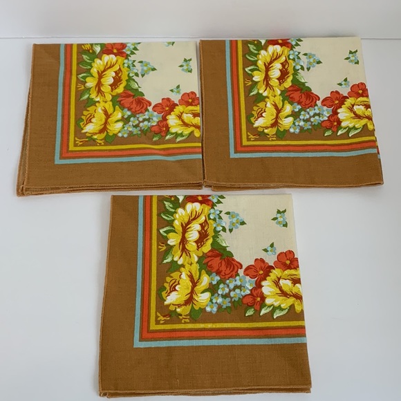 VTG Cloth Napkins Set of 6 Cloth Floral and Stripes 60โs-70โs Colors on Cream - Picture 4 of 13